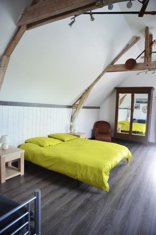 La Petite Ferme Bed and Breakfast Mazé Rum bild